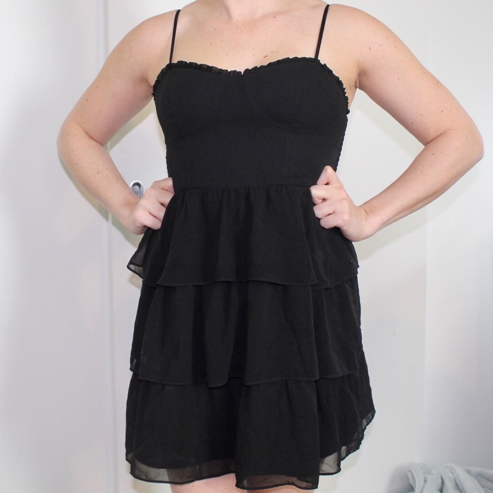 American Eagle Black dress with ruffled bottom